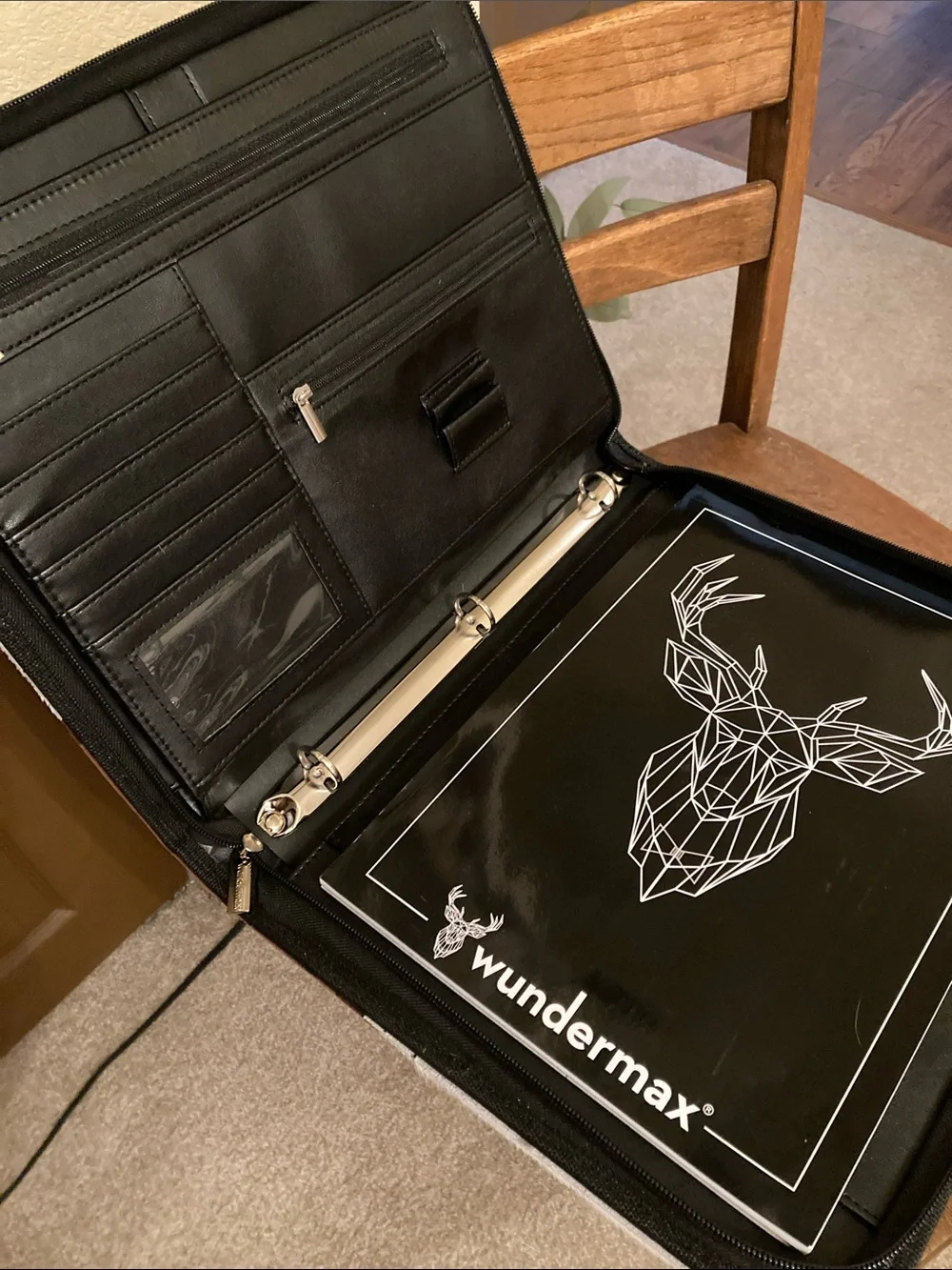 Crimson Willow Zip Binder NWOT